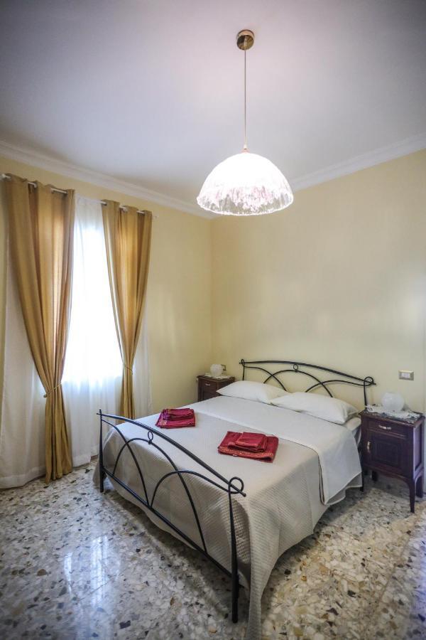 Villa Dimora Dei Greci à Paestum Extérieur photo